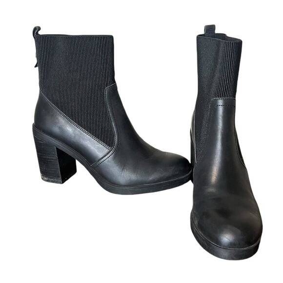CROWN VINTAGE Adventure Black Leather & Elastic Bootie Women's Size‎ 9 - Picture 3 of 10